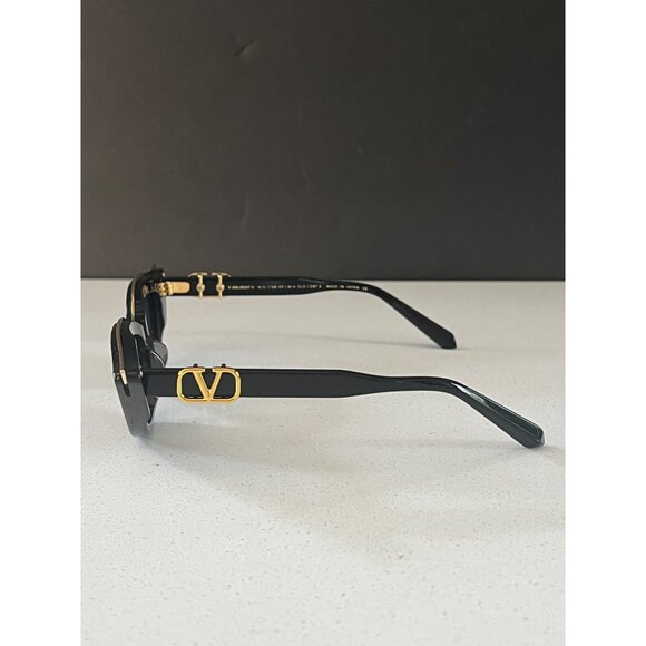 Valentino Garavani V Goldcut II VLS-114A- 49 Titanium Cat-Eye black Sunglasses main image 9